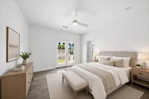 11110 Sherwood Forest Glen Dr, Houston, TX 77043 - Photo 4