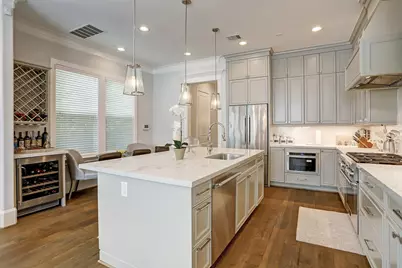 420 W 18th Street, Houston, TX 77008 - Photo 12