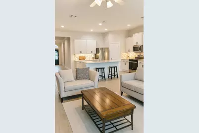 12106 Champions Forest Drive, Mont Belvieu, TX 77535 - Photo 6