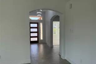 471 Buffalo Trail Trail, Angleton, TX 77515 - Photo 2