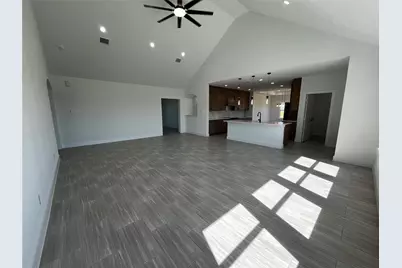 471 Buffalo Trail Trail, Angleton, TX 77515 - Photo 4