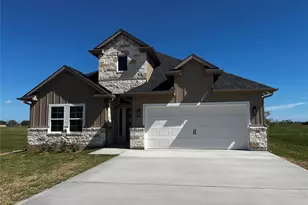 471 Buffalo Trail Trail, Angleton, TX 77515 - Photo 1