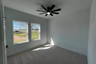 471 Buffalo Trail Trail, Angleton, TX 77515 - Photo 18