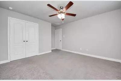 196 Chestnut Meadow Drive, Conroe, TX 77384 - Photo 18