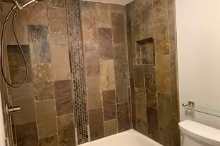 606 Marshall St, Houston, TX 77006 - Photo 12