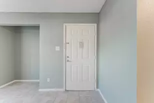 12615 Brookglade Cir, Houston, TX 77099 - Photo 6
