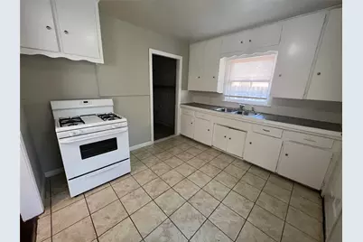 222 Ruslee Street, La Marque, TX 77568 - Photo 4