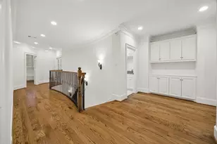 3928 Milton St, West University Place, TX 77005 - Photo 22