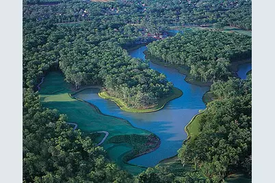 2023 Playa Valencia, Conroe, TX 77459 - Photo 6