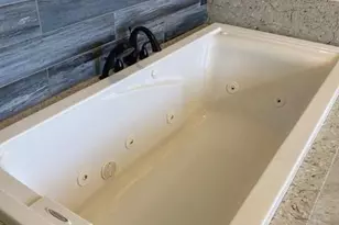 2422 Hadley St, Houston, TX 77003 - Photo 38