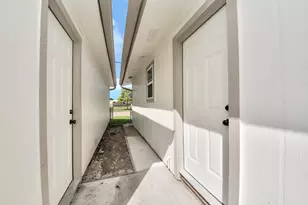 5743 Newquay St, Houston, TX 77085 - Photo 44