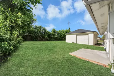 5743 Newquay Street, Houston, TX 77085 - Photo 34
