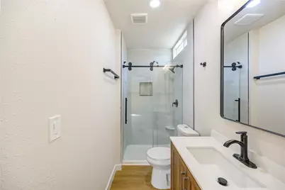 2710 Gano Street, Houston, TX 77009 - Photo 30