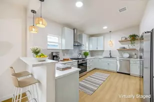 2710 Gano St, Houston, TX 77009 - Photo 2