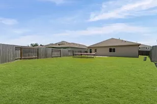 21409 Mary Myrtle St, Spring, TX 77379 - Photo 32