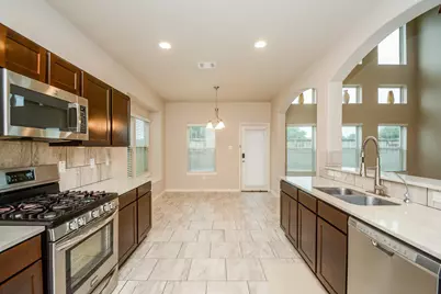 718 Palo Alto Court, Rosharon, TX 77583 - Photo 10