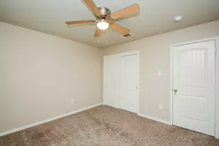 718 Palo ALto Ct, Rosharon, TX 77583 - Photo 18