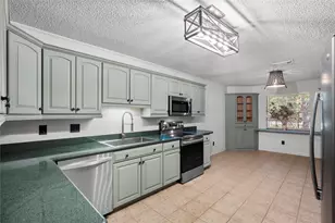 5018 Starboard Ln, Dickinson, TX 77539 - Photo 18