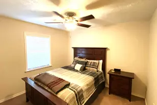 239 Ferguson Dr, Cleveland, TX 77327 - Photo 12