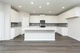 622 Pine View Cir, Montgomery, TX 77356 - Photo 8