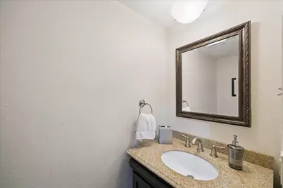 5826 Doliver Drive #55, Houston, TX 77057 - Photo 12