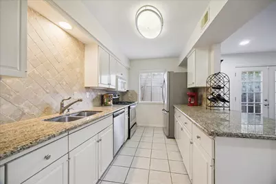 5826 Doliver Drive #55, Houston, TX 77057 - Photo 10