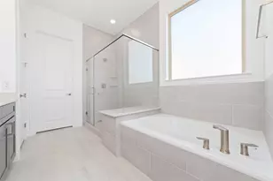 2925 Gleason Ter Ln, Galveston, TX 77568 - Photo 18