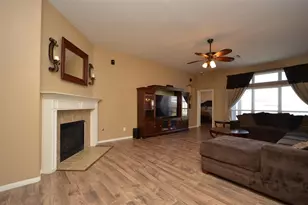 4818 Wilderness Glen Ct, Katy, TX 77449 - Photo 4