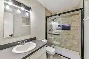 521 29th Ave N, Texas City, TX 77590 - Photo 14