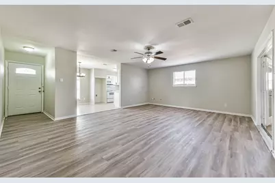 521 29th Avenue N, Texas City, TX 77590 - Photo 6