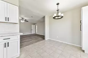 521 29th Ave N, Texas City, TX 77590 - Photo 10