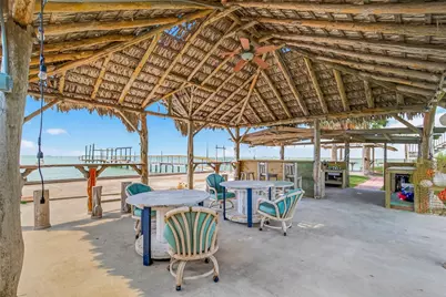 5106 Bayside Drive, Baytown, TX 77523 - Photo 40