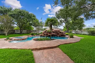 830 Lake Grayson Dr, Katy, TX 77494 - Photo 1
