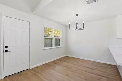 7310 Sonnet Glen Lane, Houston, TX 77095 - Photo 16