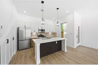 8908 Knoll Leaf Drive, Houston, TX 77080 - Photo 6