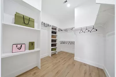8908 Knoll Leaf Drive, Houston, TX 77080 - Photo 20