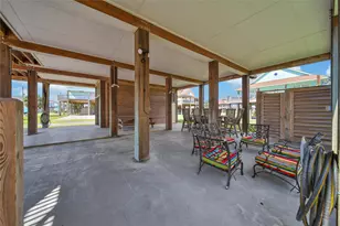 2019 Vista Dr, Crystal Beach, TX 77650 - Photo 26