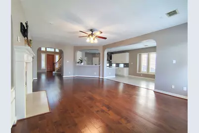 5515 Dawnington Place, Sugar Land, TX 77479 - Photo 6