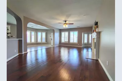 5515 Dawnington Place, Sugar Land, TX 77479 - Photo 6