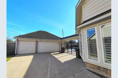 5515 Dawnington Place, Sugar Land, TX 77479 - Photo 48