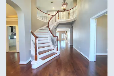 5515 Dawnington Place, Sugar Land, TX 77479 - Photo 2