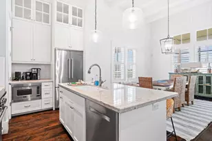 2614 E Seaside Dr, Galveston, TX 77550 - Photo 10