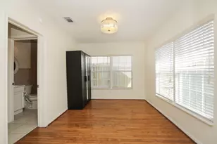 905 Kern St, Houston, TX 77009 - Photo 16