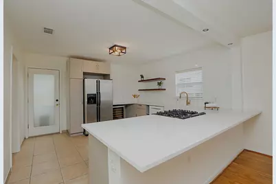 905 Kern Street, Houston, TX 77009 - Photo 2