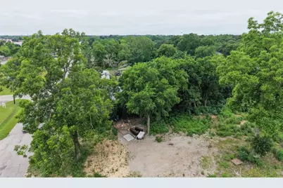 305 N Thomason Street, Willis, TX 77378 - Photo 1