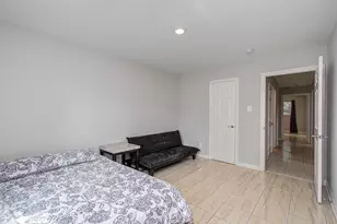 8530 Rowan Ln, Houston, TX 77036 - Photo 32