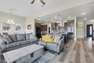 6911 San Bernard Trl, Katy, TX 77493 - Photo 10