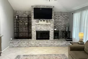 3918 Rosemont Dr, La Porte, TX 77571 - Photo 2