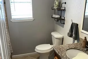 3918 Rosemont Dr, La Porte, TX 77571 - Photo 8
