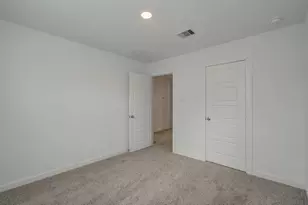 12318 Churchill downs Dr, Houston, TX 77047 - Photo 24